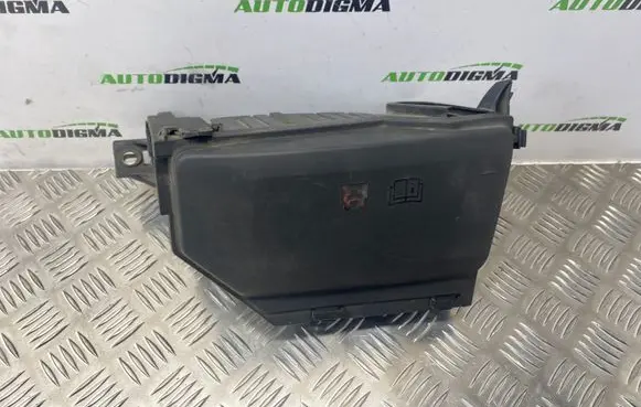 Ford Fiesta Fuse box cover 6G9T14A067AB