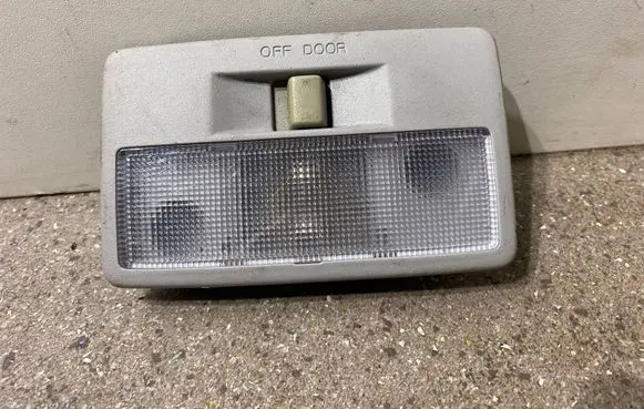 Mazda CX-7 Rear seat light 7G14