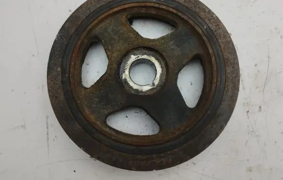 Toyota Yaris Crankshaft pulley