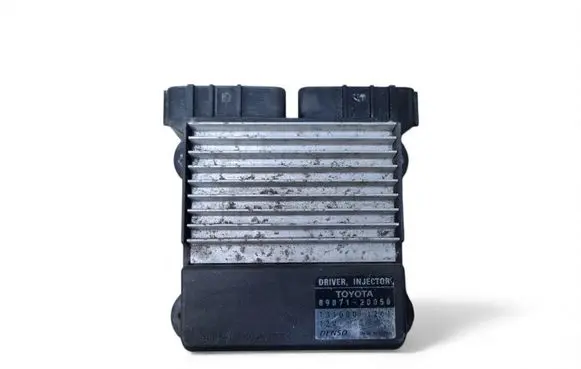 Toyota Avensis T250 Fuel injection control unit/module 131000-1261 89871-20050