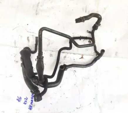 Audi A6 S6 C5 4B Engine coolant pipe/hose 4b0121101t 27112008