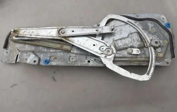 Volvo S70 V70 V70 XC Sliding door window regulator with motor 9152723 5162UK 770T7