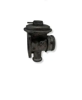 BMW 5 E39 EGR valve 722522