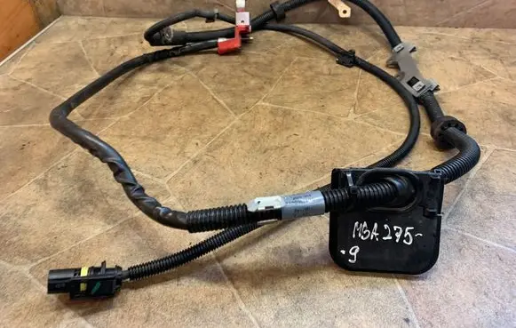Mercedes-Benz C W204 Positive cable (battery) A2044402613