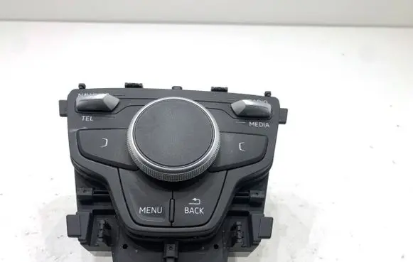 Audi A5 Radio/CD/DVD/GPS head unit 8W0919614J