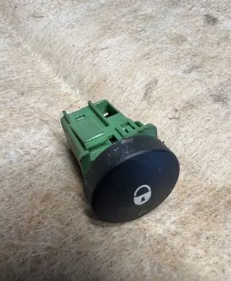 Central locking switch button