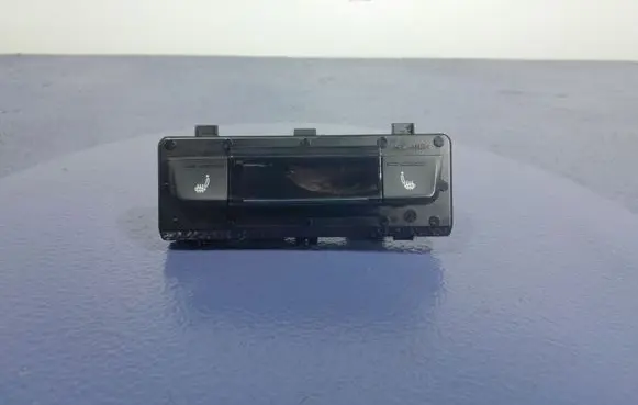 Skoda Superb B5 (3U) Climate control unit 3V0919201B