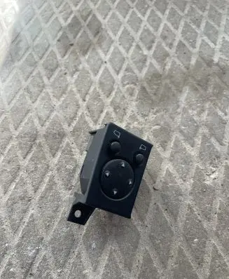 Audi A6 S6 C4 4A Wing mirror switch 4A0959565