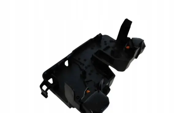 Mercedes-Benz CLA C118 X118 Engine bonnet/hood lock/catch A1779059900