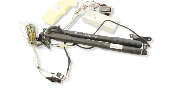 BMW X5M E70 Tailgate hydraulic set 7335274 61357335274 0017889101