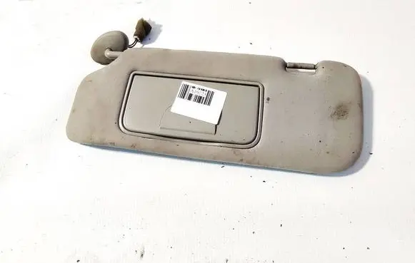 Chevrolet Captiva Sun visor