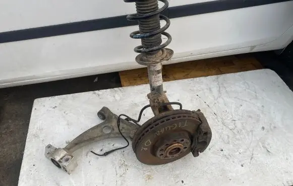 Volkswagen Tiguan Front wheel hub spindle knuckle NHD217