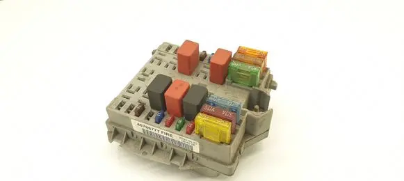 Fiat Punto (188) Fuse module 46766771