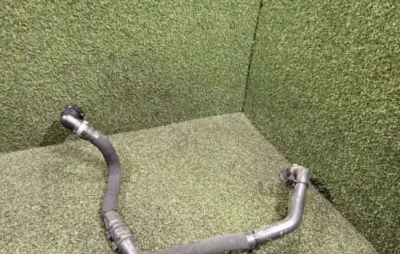 Land Rover Defender Engine coolant pipe/hose M8B28063AA L663D6H