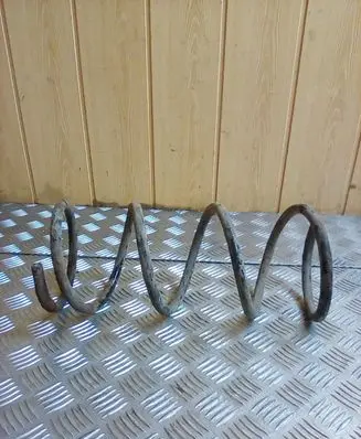 Toyota Avensis Verso Front coil spring