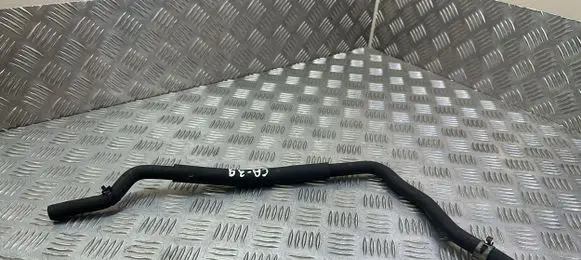 Toyota Avensis T270 Engine coolant pipe/hose