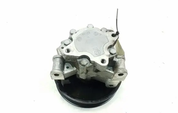 Mercedes-Benz SLK R171 Power steering pump A0034664101