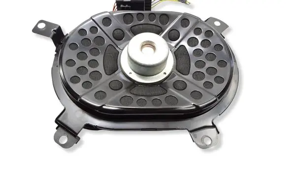 Land Rover Discovery Sport Subwoofer speaker FK7218808AC 16132WW ET3025102961