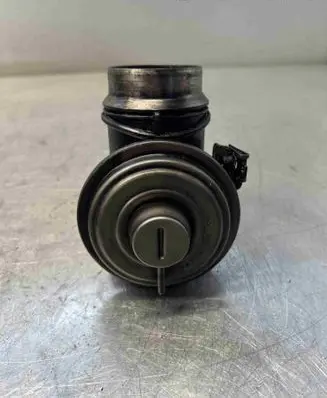 BMW X5 E53 EGR valve 11718479606
