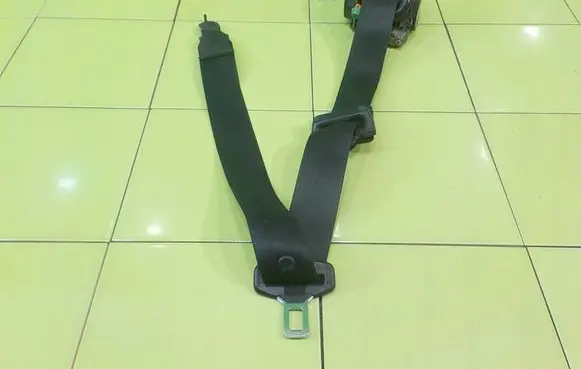 Volkswagen Crafter Front seatbelt PRZOD BEZPIECZENSTWA