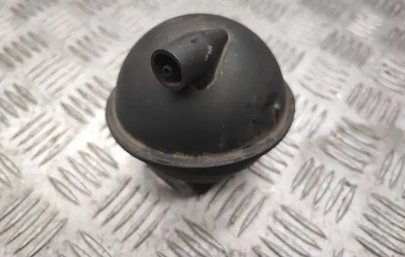 Volkswagen Touran I Vacuum air tank 054129808