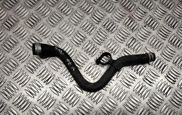 Volvo V70 Engine coolant pipe/hose