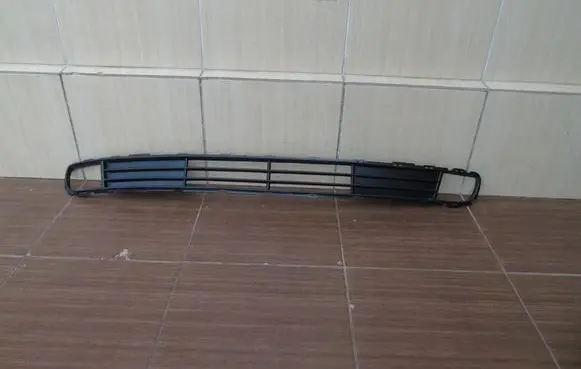 Hyundai Getz Front bumper lower grill
