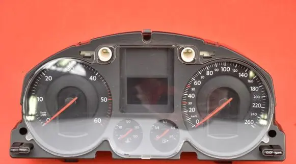 Volkswagen PASSAT B5.5 Speedometer (instrument cluster) 3C0920860A