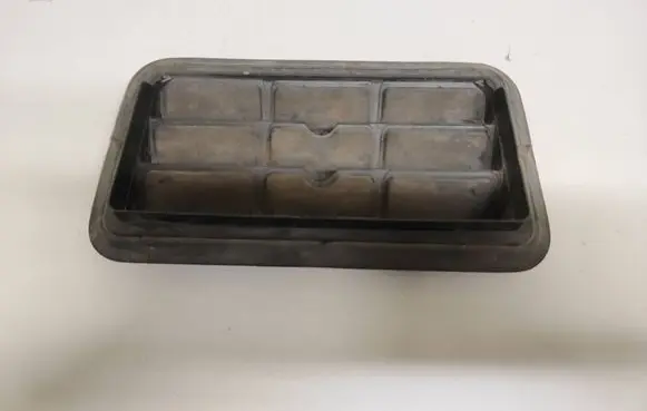 Chrysler Pacifica Quarter panel pressure vent 68170766AB