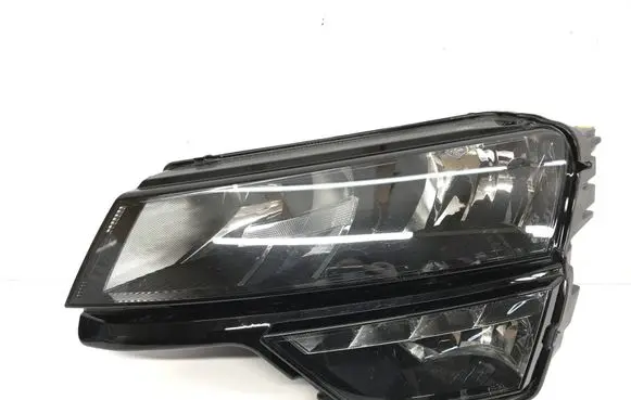 Skoda Karoq Headlight/headlamp 57B941015A 0020503709 25L8918