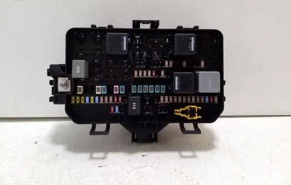 Polestar 2 Fuse module 32212356