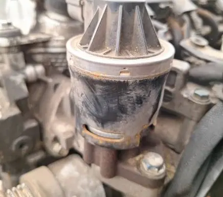Honda Civic EGR valve 50f70222 13137208