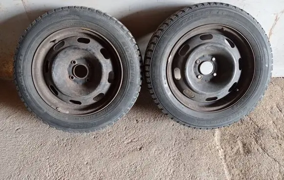 Citroen C4 I R15 winter tire 18565R15 4X108R15 FALKEN