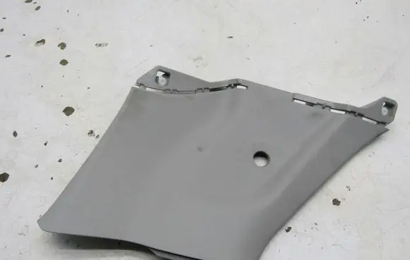 Suzuki Swift III (C) pillar trim 7626052R00
