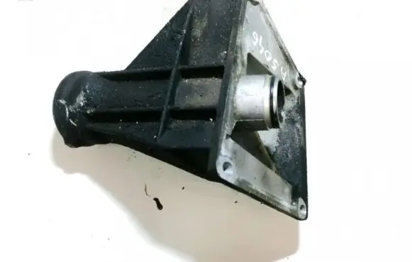 BMW X5 E53 Engine mounting bracket 31537503120 226