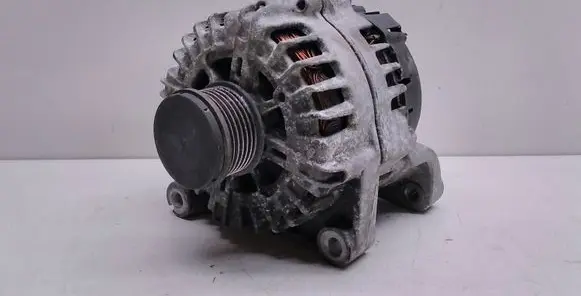 BMW 3 F30 F35 F31 Generator/alternator 8519890