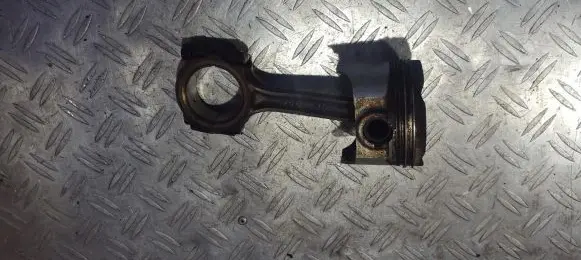Piston with connecting rod
