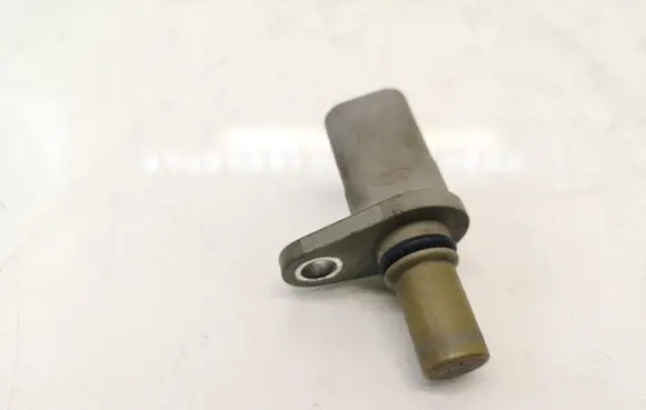 Ford Transit Camshaft position sensor 6C1112K073AA