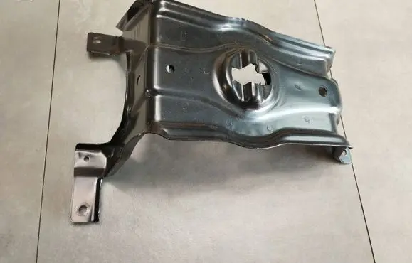 Audi A4 S4 B9 8W Holder (bracket) 8W0802715