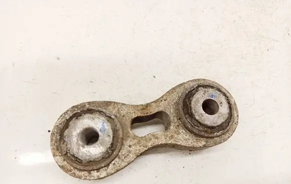 Tesla Model S Engine mount bracket 600689500A