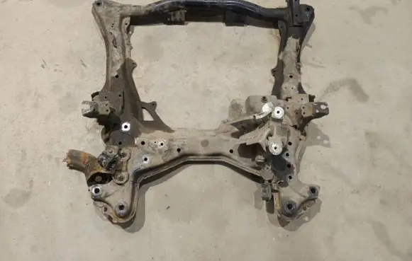 Honda CR-V Front subframe 