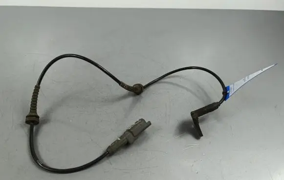 Citroen C4 II ABS brake wheel speed sensor 9665386780