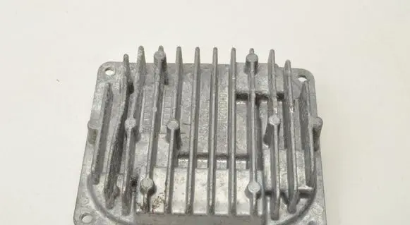 Volvo V40 LED ballast control module 10490050680