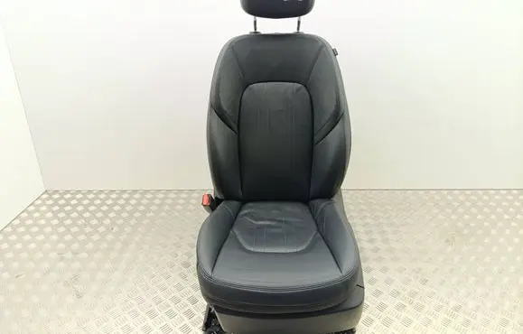 Maserati Ghibli Front driver seat 