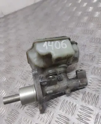 Volkswagen Touran I Master brake cylinder 1K1611301C
