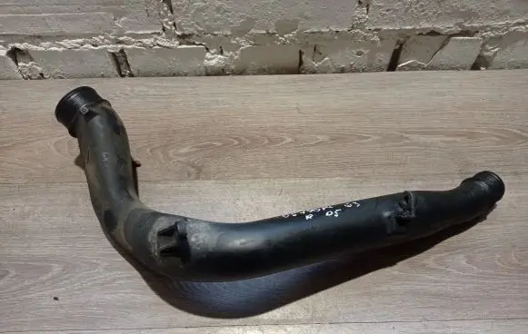 Volvo V70 Intercooler hose/pipe 30647918