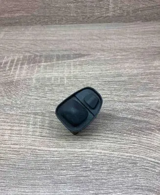 BMW 3 E30 Wing mirror switch 1369331 03830700