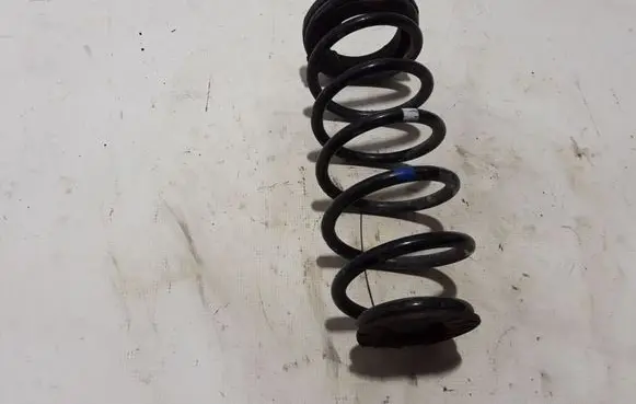 KIA Soul Rear coil spring 55330E4040