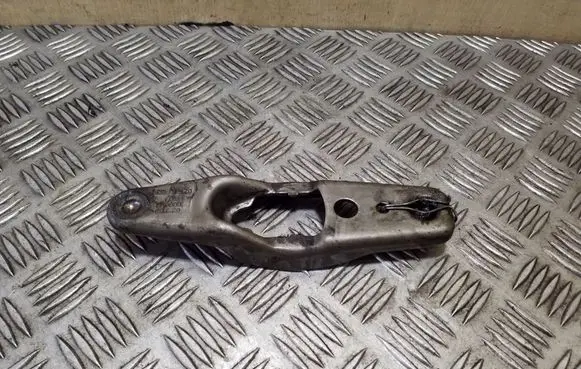 Volkswagen Golf Plus Clutch release arm fork 02T141153G 02T141719B