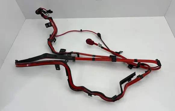 Positive cable (battery)